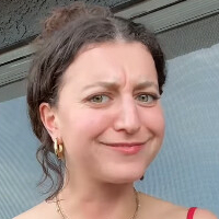 Yvette Segan Nackt