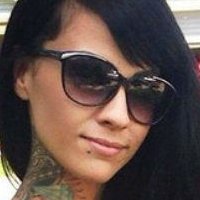 Zahra Schreiber Nackt