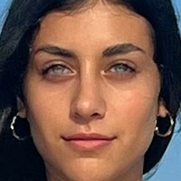 Zara Kiri Nackt