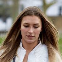 Zara McDermott Nackt