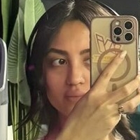 Zareth Alcantar Nackt