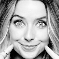 Zoella Nackt